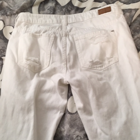 White pants - Picture 2 of 3